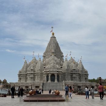 BAPS Swaminarayan Akshardham - Hindu Temples Near Me - Robbinsville, New Jersey