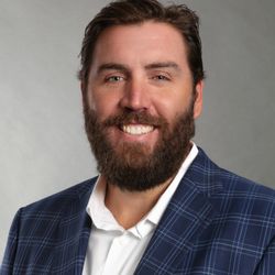 McAfee Chiropractic - Dr. Carl McAfee