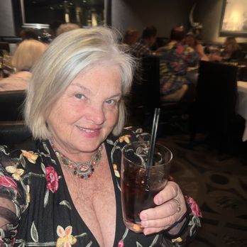 Morton's The Steakhouse - Cheers - Steakhouses Near Me - Las Vegas, Nevada