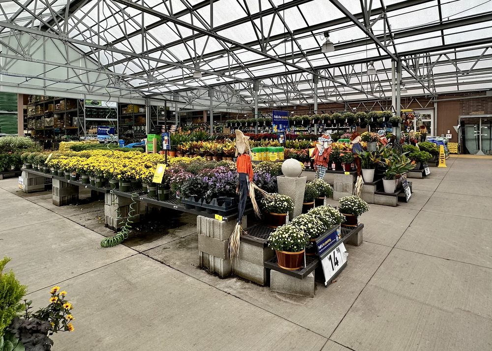 LOWE’S HOME IMPROVEMENT 30 Reviews 9051 St Simon Way, Pittsburgh