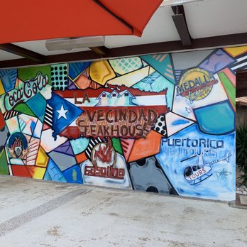 La Vecindad - Inside of the place - Steakhouses Near Me - Barranquitas, Puerto Rico