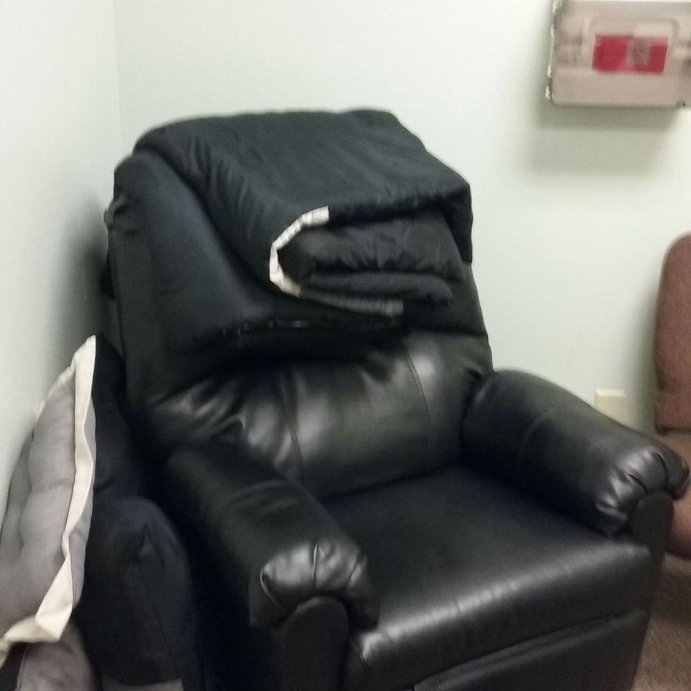 Sleep and Wellness Center - Chair option for sleeping . Extra blankets , pillows, water,  fan... available - Sleep Specialists Near Me - Hamburg, New York