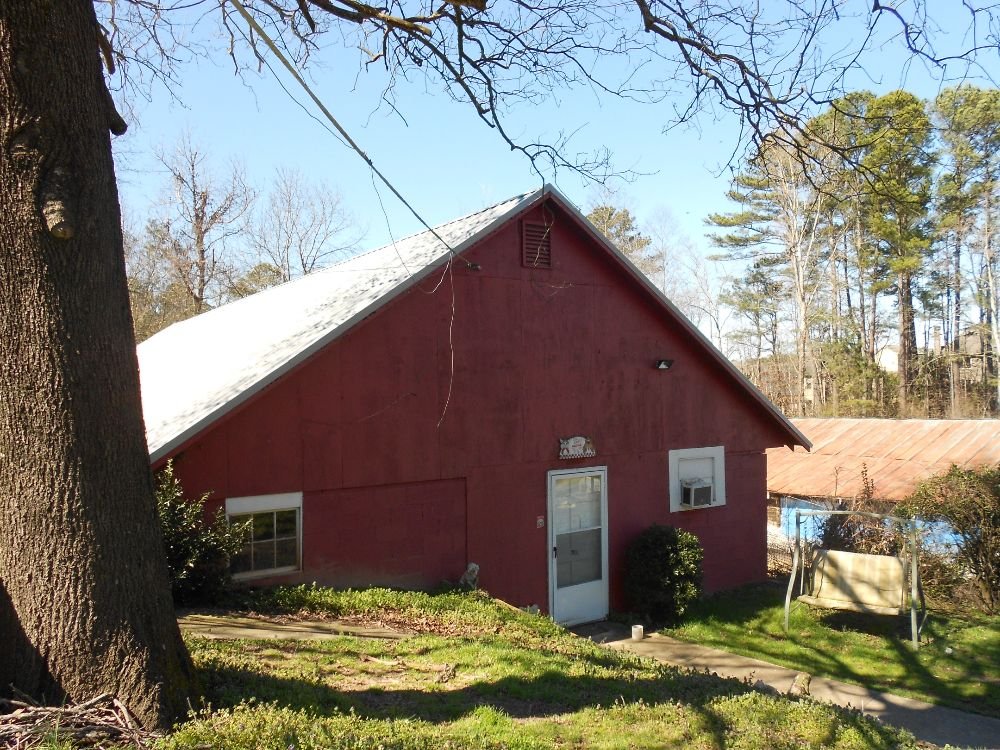 DOUBLE J KENNELS Updated August 2024 11005 Bells Ferry Rd, Canton