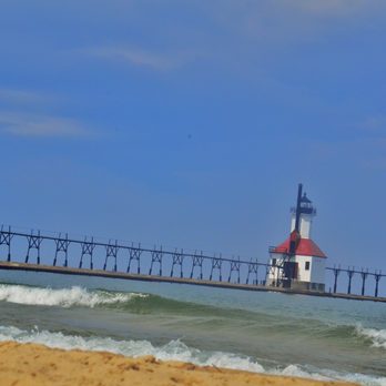 Tiscornia Park Beach - Beaches Near Me - St. Joseph, Michigan Tiscornia Park Beach - Beaches Near Me - St. Joseph, Michigan