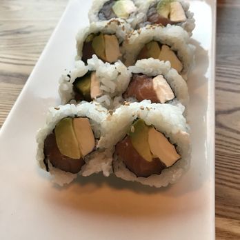 Roll Call - Sushi Bars Near Me - Los Angeles, California