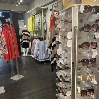 Shamarr Barquet - Accessories - Women's Clothing Near Me - Camp Hill, Pennsylvania Shamarr Barquet - Accessories - Women's Clothing Near Me - Camp Hill, Pennsylvania