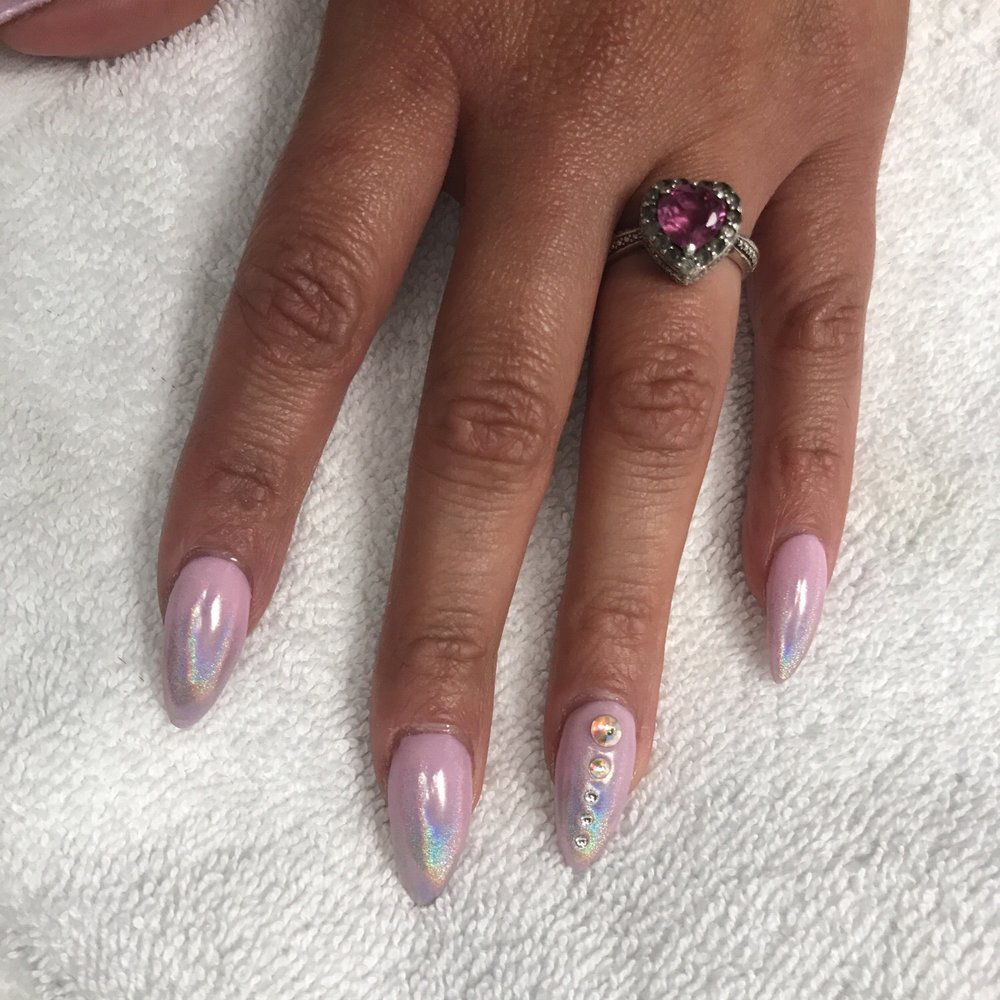 Ivy's Nails & Spa - Ombrè nails - Nail Salons Near Me - Temecula, California