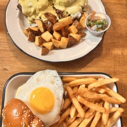 Pocho Burger and Puerquito Benedict
