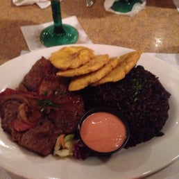 Steak, black rice & tostones... Yummmmm