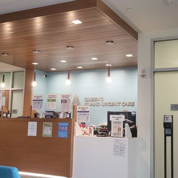 Queen's Island Urgent Care - Check in area & lobby. - Urgent Care Near Me - Honolulu, Hawaii Queen's Island Urgent Care - Check in area & lobby. - Urgent Care Near Me - Honolulu, Hawaii