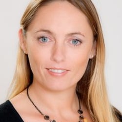 Thats Better - Lynda Johnson - Course Trainer, Hypnotherapist, NLP, Life Coach and Reiki Master.