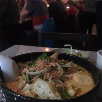 Laut - Laksa - Thai Near Me - New York, New York