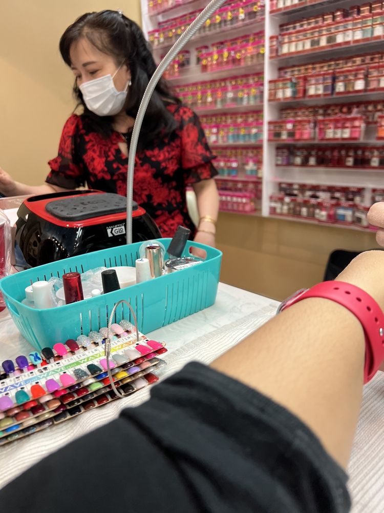 UNIQUE NAILS & SPA Updated October 2024 27 Photos & 17 Reviews 65