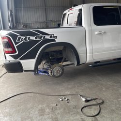 Torque Tire - Changing tires and breaks
