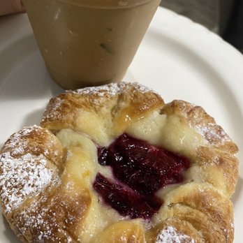 Madame Sousou Cafe - Iced americano and blood orange danish - Cafes Near Me - Astoria, New York Madame Sousou Cafe - Iced americano and blood orange danish - Cafes Near Me - Astoria, New York