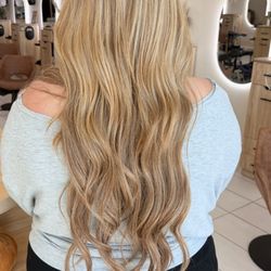 209 Salon - Melissa - Extensions by Yzma!!