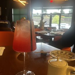 Gin and Prosecco cocktail Gin and Prosecco cocktail