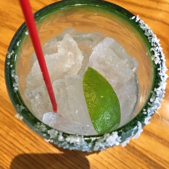 Chili's - Skinny margarita pre game warmup - Tex-Mex Near Me - Delavan, Wisconsin