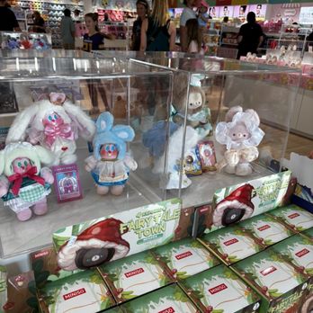 Miniso - Accessories Near Me - Mesa, Arizona