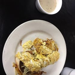 Crossvine Market - Nice breakfast platter!