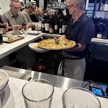 MA'S Italian Kitchen - pizza - Italian Near Me - Burbank, California