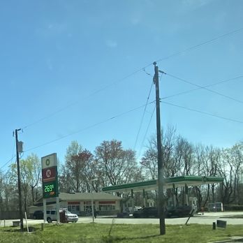 Circle K - a gas station in a rural area - Convenience Stores Near Me - Lanexa, Virginia Circle K - a gas station in a rural area - Convenience Stores Near Me - Lanexa, Virginia