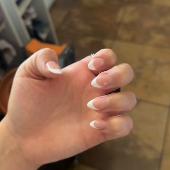 Cute-Icle Nails & Spa - Nail Salons Near Me - Surprise, Arizona
