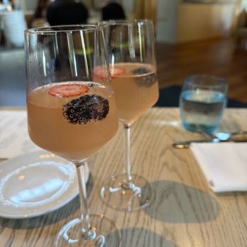 Pasta Moon - Bubbles & Berries - Italian Near Me - Half Moon Bay, California Pasta Moon - Bubbles & Berries - Italian Near Me - Half Moon Bay, California