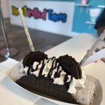 Sweet Rolled Tacos Florida - Cookies and Cream rolled ice cream - Ice Cream & Frozen Yogurt Near Me - Orlando, Florida Sweet Rolled Tacos Florida - Cookies and Cream rolled ice cream - Ice Cream & Frozen Yogurt Near Me - Orlando, Florida