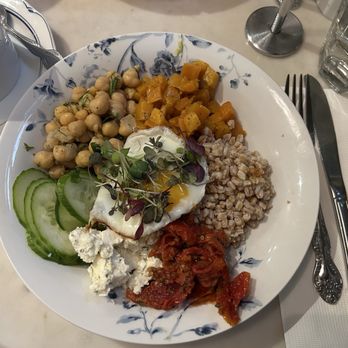 maman - elisas breakfast bowl - Cafes Near Me - New York, New York maman - elisas breakfast bowl - Cafes Near Me - New York, New York