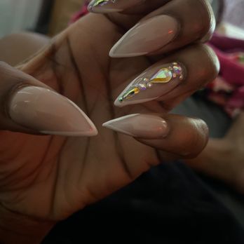 Nail Story - Loveeee my nails!! Thank you Kelly - Nail Salons Near Me - Honolulu, Hawaii