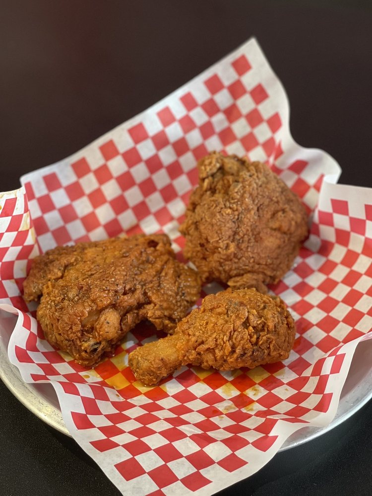Food from Ma Lou's Fried Chicken