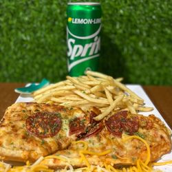 Café Playero - Pizza for Kids