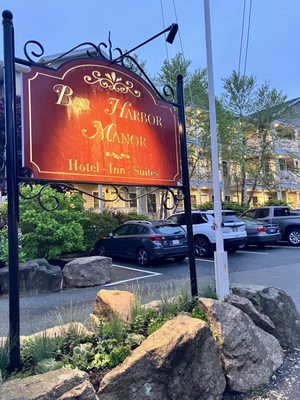 Bar Harbor Manor by null