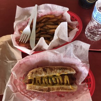 Dat Dog - Alligator sausage - Hot Dogs Near Me - New Orleans, Louisiana