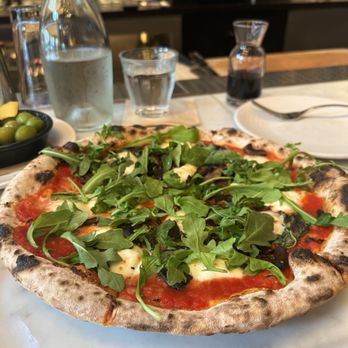 Pizza Antica - Margherita with mushroom & arugula - Pizza Near Me - Lafayette, California