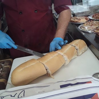 El Palacio De Los Jugos - For $16 they will make you the entire loaf of Cuban bread stuffed with lechon. Ñooooooo que barato - Fruits & Veggies Near Me - Miami, Florida El Palacio De Los Jugos - For $16 they will make you the entire loaf of Cuban bread stuffed with lechon. Ñooooooo que barato - Fruits & Veggies Near Me - Miami, Florida