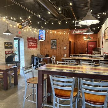 Old Southern BBQ Smokehouse - Seating area! - Barbeque Near Me - Minneapolis, Minnesota Old Southern BBQ Smokehouse - Seating area! - Barbeque Near Me - Minneapolis, Minnesota
