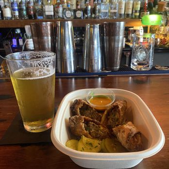 The Showdown - Cheesesteak Eggrolls - Pubs Near Me - San Francisco, California