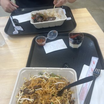 Kra-Pow Thai Eatery - Kra-Pow bowl on top. Betty panna cota and pad Thai - Thai Near Me - Stanton, California