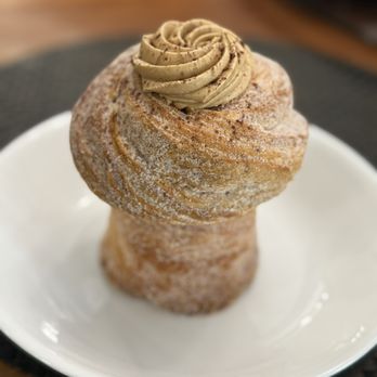 Glutenus Maximus Bakehouse - Tiramisu Cruffin - Bakeries Near Me - Vista, California