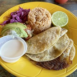 El Mejor Mexican Bar & Grill - Fish Tacos (grilled tilapia)