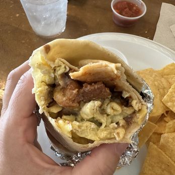 Burritos & Beer - Breakfast burrito - Mexican Near Me - Fishers, Indiana