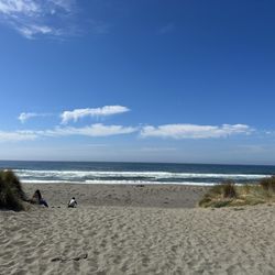 Mauren Beach - The view from the parking area