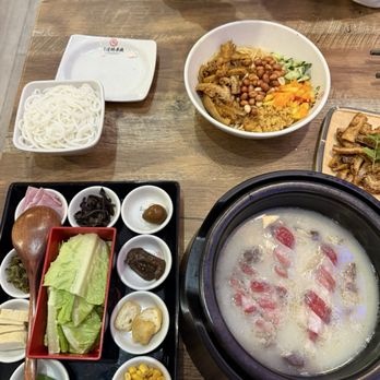 Ten Seconds Yunnan Rice Noodle - Noodles Near Me - Cary, North Carolina