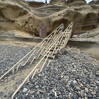 Torrey Pines State Reserve - Stairs to the beach or up to the trails - Parks Near Me - La Jolla, California