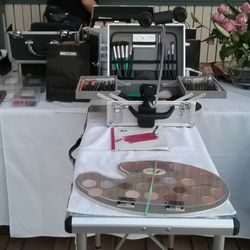 Irish Eyes Beauty - On location makeup services setup