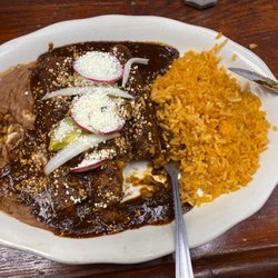 Los fuertes de loreto - Enchiladas Mole Poblano