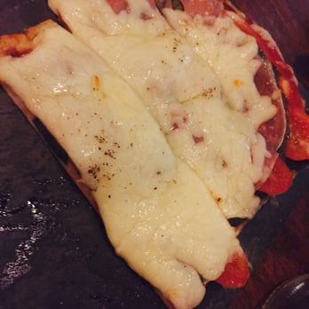 Tavern 157 - Flatbread pizza - Lounges Near Me - Flushing, New York Tavern 157 - Flatbread pizza - Lounges Near Me - Flushing, New York
