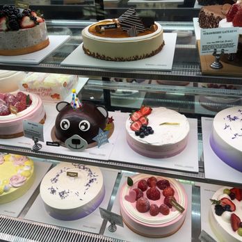 Tous Les Jours - Cakes. - Bakeries Near Me - Gaithersburg, Maryland Tous Les Jours - Cakes. - Bakeries Near Me - Gaithersburg, Maryland